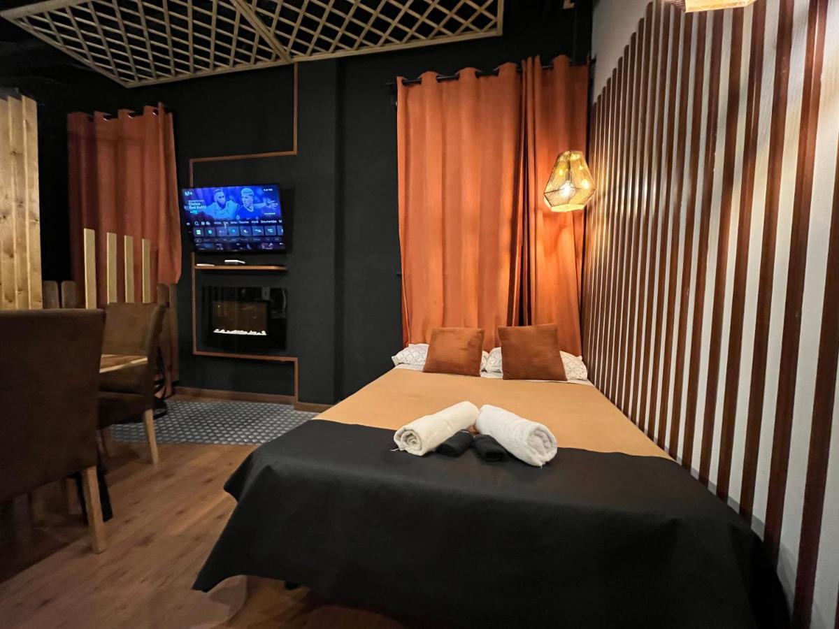 Chic4 Luxury Gran Via Madri Exterior foto